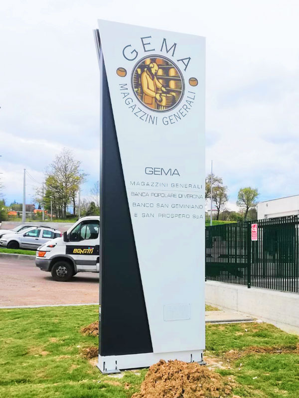 totem-pubblicitario-luminoso-gema-montese