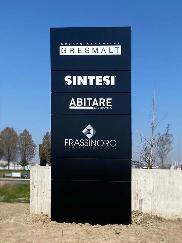 totem-luminoso-per-gresmalt-sassuolo