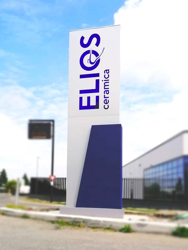 Totem per esterni a led Elios Ceramica Fiorano Modena